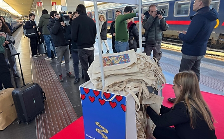 Sicilia Express, biglietti esauriti in pochi minuti per le prime due date. Fuorisede in rivolta: &laquo;&Egrave; stata una presa in giro&raquo;