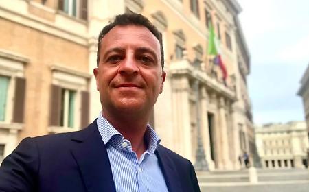 Forza Italia, i retroscena dopo la nomina di Minardo a commissario: Falcone incassa ma litiga con Mul&egrave;