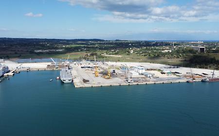 Torna "in vita" l'impianto dei rifiuti al porto commerciale di Augusta, il Tar: &laquo;dalla Regione modus operandi illegittimo&raquo;