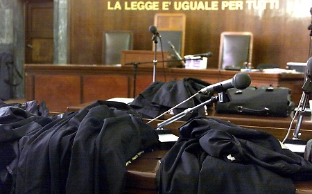 La metafora della Ferrari e della velocit&agrave; applicata alla separazione delle carriere