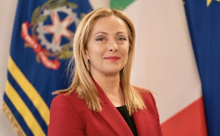 Dietro i 4 milioni di amici, i 26 &ldquo;segnalibri&rdquo;): l&rsquo;algoritmo politico di Giorgia Meloni su Facebook (con qualche sorpresa)