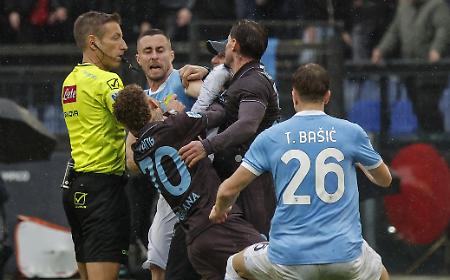 Politano ispira, Spinazzola e Rrahmani firmano: il Napoli zittisce l&rsquo;Olimpico e resta a -1 dal Milan