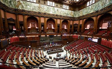 Il Parlamento riprende i lavori dopo la pausa di Natale: il 9 gennario conferenza di Meloni