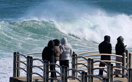 Venti dal Nord, mare in tempesta: il Sud si prepara a una nuova burrasca. Anche la Sicilia sotto avviso