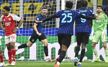 Arsenal "stellare", l'Inter lotta ma si deve arrendere