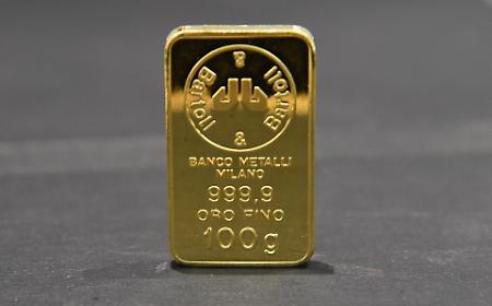 Oro, dalle vette record alla frenata improvvisa: come e perch&eacute; il metallo giallo ha invertito la rotta