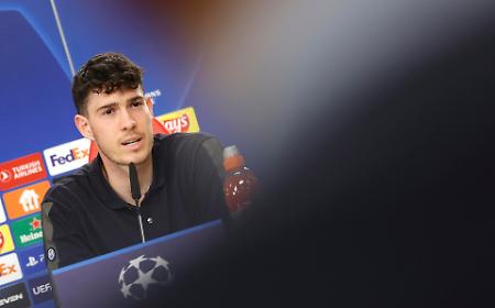 Bastoni ammette l'errore: &laquo;Ho esagerato&raquo;. Chivu controbatte: &laquo;Chi &egrave; in testa viene sempre criticato&raquo;