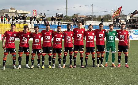 Messina, pari e rimpianti a Favara