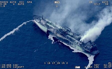 Arctic Metagaz, ora spunta l'ipotesi di un affondamento controllato: ma i rischi ambientali sono enormi