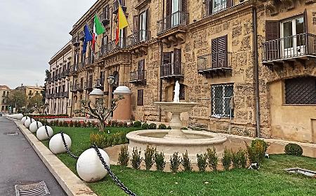 Riforma della dirigenza alla Regione, i sindacati: "Lavori in corso nella commissione Affari istituzionali"