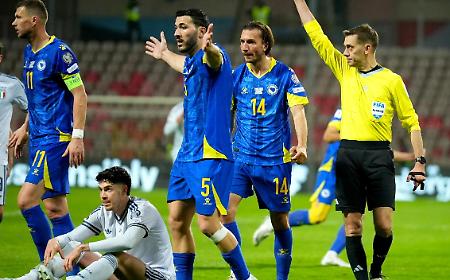 Rosso diretto e bufera azzurra: Bastoni, cosa ti succede?