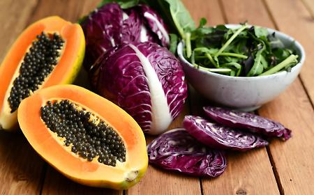 Invecchiare bene si pu&ograve; (ma dimenticate le pillole magiche e gli elisir di lunga vita)