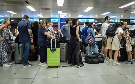 In Sicilia l'81% dei giovani non si aspetta miglioramenti nei prossimi 10 anni: pi&ugrave; alto &egrave; il titolo di studio, meno si resta