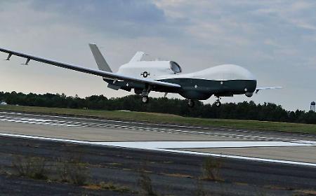 Pilota F-15 salvato in Iran, drone Triton decollato da Sigonella: il ruolo della base siciliana nell'operazione