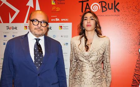 L'inchiesta di Report su Taobuk, la difesa: &laquo;I contributi regionali ottenuti con specifiche leggi&raquo;