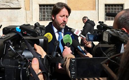 La retromarcia di Manlio Messina: &laquo;Niente rivelazioni per non aiutare la Sinistra&raquo;