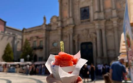"Nivarata", il trionfo di granite e sorbetti. Gelatieri da Giappone e Corea