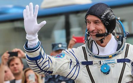 Parmitano nell&rsquo;equipaggio Artemis III: passo decisivo verso la Luna