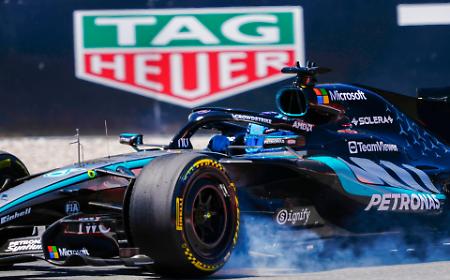 Il riscatto di Russell passa da Barcellona: pole da urlo davanti a Re Lewis