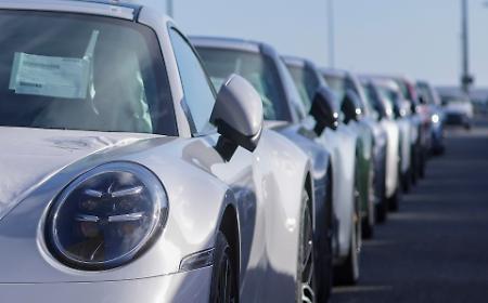 Scivolone dell&rsquo;auto in Europa, Stellantis affonda a Milano