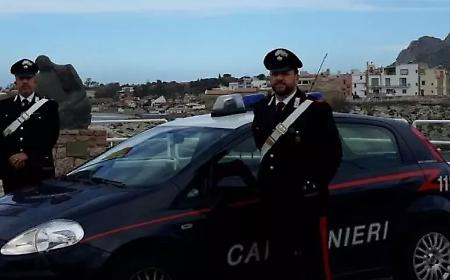 Ritocchi estetici in un B&b da falsi professionisti: denunciati dopo la segnalazione di un cliente