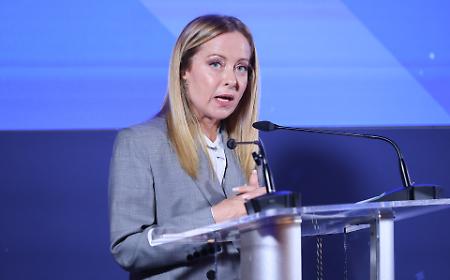 Meloni accelera sull'agenda di governo: "dossier in patria" e sicurezza le priorit&agrave;