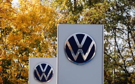 Volkswagen, piano shock: chiuder&agrave; quattro fabbriche in Germania nei prossimi anni.