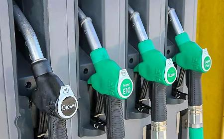 Sconto sul gasolio esteso fino alla fine di agosto: il Consiglio dei ministri approva le nuove misure fiscali