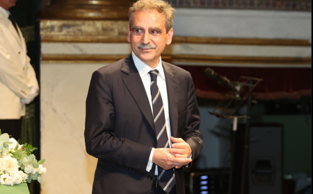 Mps sfida Intesa, un polo da 70 miliardi con Bpm e Banca Generali