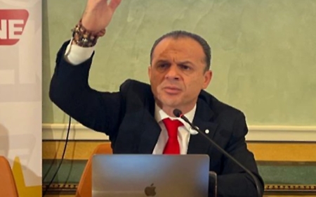 De Luca d&agrave; ancora i numeri (a Schifani) e nel centrodestra i conti non tornano