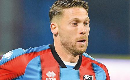 L'attaccante Caturano (Foto Galtieri)