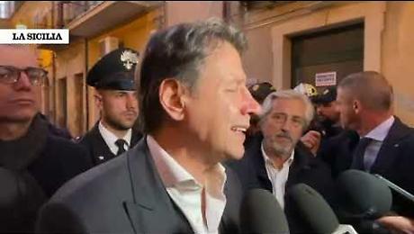 Giuseppe Conte a Niscemi: &laquo;Qui non c'&egrave; niente di abusivo, ho visto un deserto esistenziale&raquo;