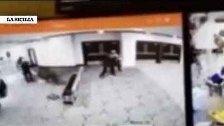 Sparatoria Cena dei Corrispondenti: in un video la corsa contro il servizio di sicurezza