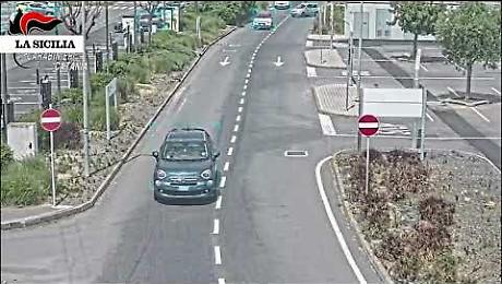 Ladri di auto all'Ikea: il furto, l'inseguimento e l'arresto a Catania (Video) 