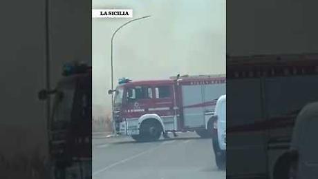 Lentini: fiamme alte e paura per un incendio (Video) 