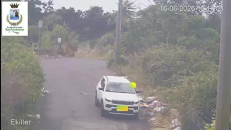 Videocamere inchiodano i "furbetti" dei rifiuti ad Acireale. Il sindaco: &laquo;Non possono pensare di farla franca&raquo;