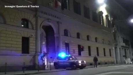 Arrestato il "piccolo" fascista di 15 anni che sui social incitava azioni contro stranieri ed ebrei