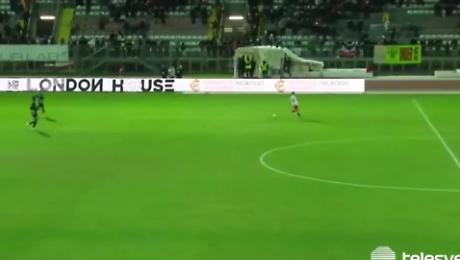 Roberto Taurino squalificato 12 giornate: lo schiaffo al cartellino rosso gli costa la panchina