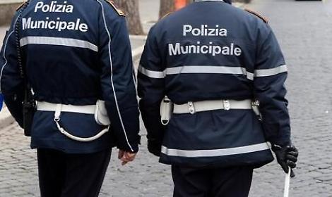 Controlli amministrativi a Fontanelle e Villaggio Mosè: maxi sanzioni, chiusa un’attività