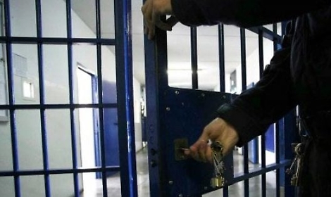 Cellulari e droga nel carcere di Barcellona Pozzo di Gotto: sequestrati