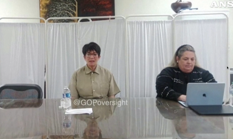 Epstein, il Senato Usa vieta all'unanimit&agrave; la grazia a Ghislaine Maxwell: respinta l'ipotesi di un patto per scagionare Trump