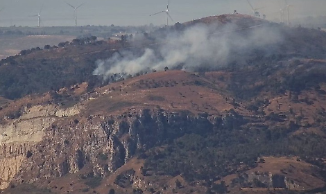Incendio appiccato in tre punti e Montagna grande va in fumo