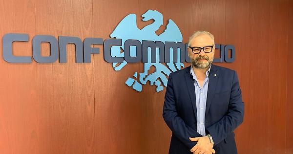 https://www.lasicilia.it/resizer/600/315/true/2025_12_13/Gianluca_Manenti_presidente-1765606447993.jpg--nuovi_prefetto_e_questore_a_ragusa__confcommercio___collaborazione_istituzionale_per_crescere_.jpg?1765606448767=