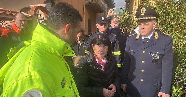 https://www.lasicilia.it/resizer/600/315/true/gn4/45566/GN4_DAT_45566916.jpg--fronte_comune_dei_sindaci___tutta_la_jonica_e_al_collasso_.jpg