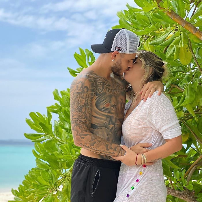 Mauro Icardi e Wanda Nara alle Maldive