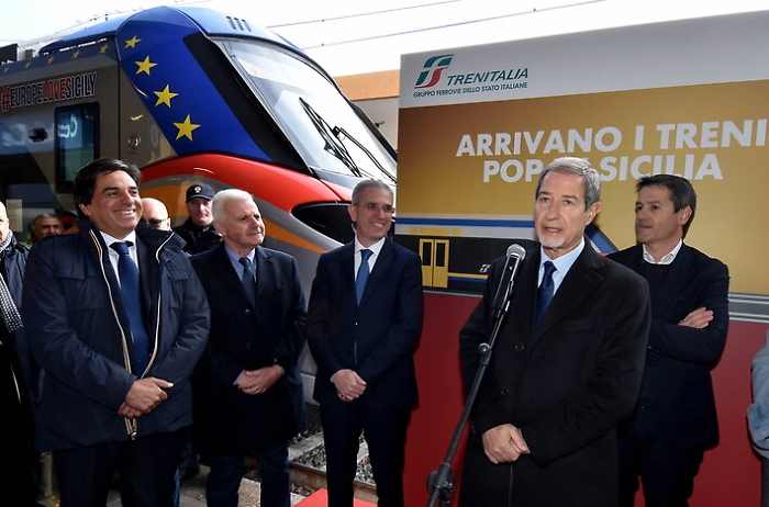 FOTO ORIETTA SCARDINO