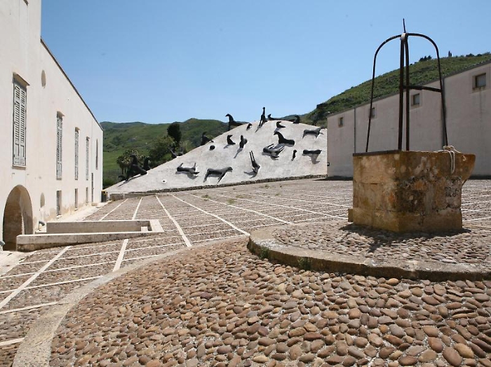 Belice: l'utopia della ricostruzione tra new town e arte a 50 anni dal terremoto. ANSA/US FONDAZIONE ORESTIADI 