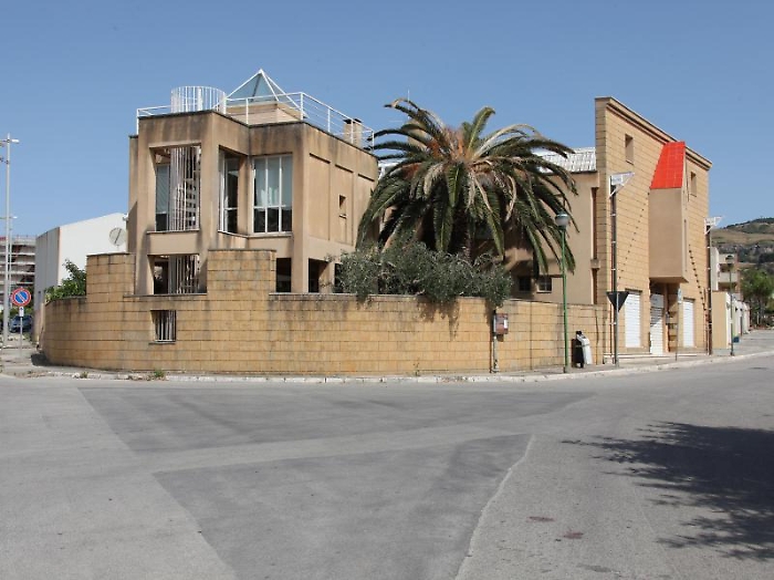 Belice: l'utopia della ricostruzione tra new town e arte a 50 anni dal terremoto. ANSA/US FONDAZIONE ORESTIADI 