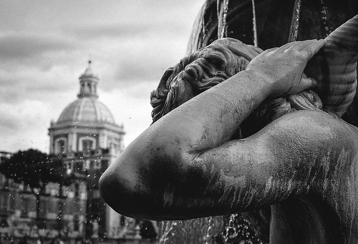 Mese Aprile - Fontana Amenano (CT)