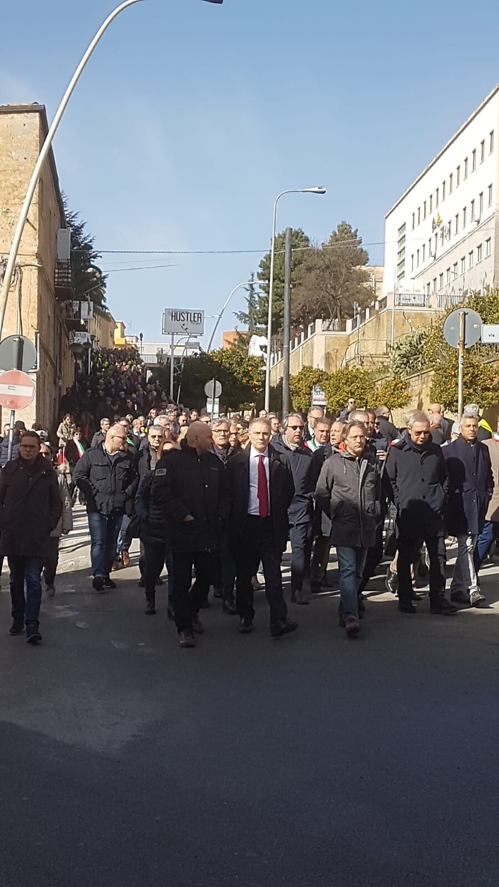 Alcuni parlamentari presenti alla manifestazione